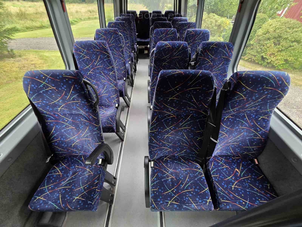 VOLKSWAGEN CRAFTER AUTOMET // 23seats