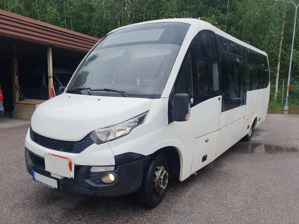 IVECO Rosero FIRST 2015