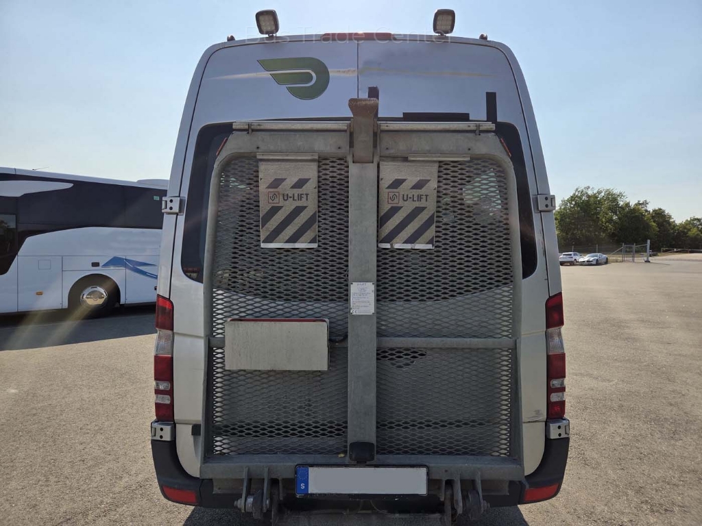 MERCEDES SPRINTER 516 CDI Automet // 7 pcs with lift