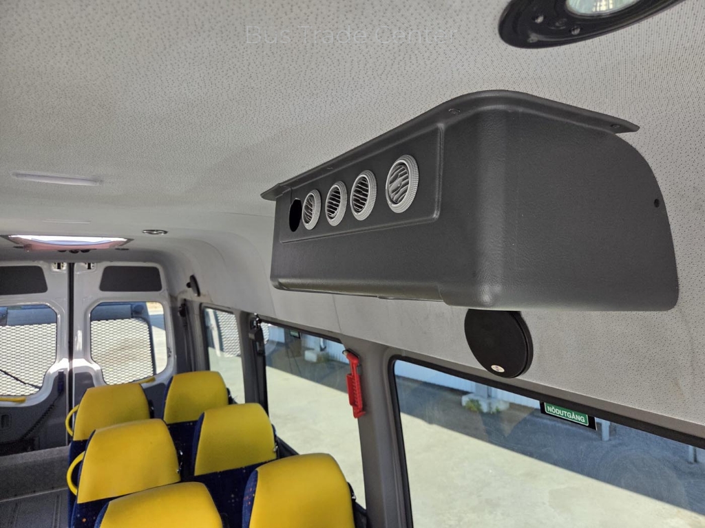 VOLKSWAGEN Crafter 50 LR // 3 units with lift