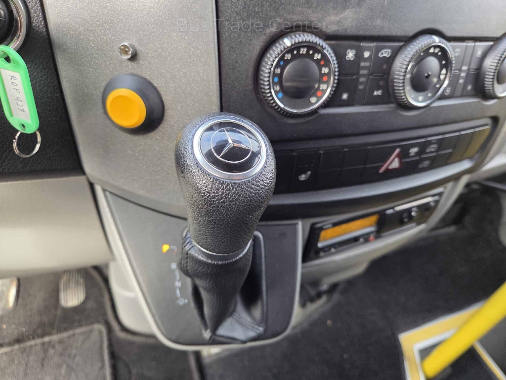 MERCEDES SPRINTER SPRINTRCAR