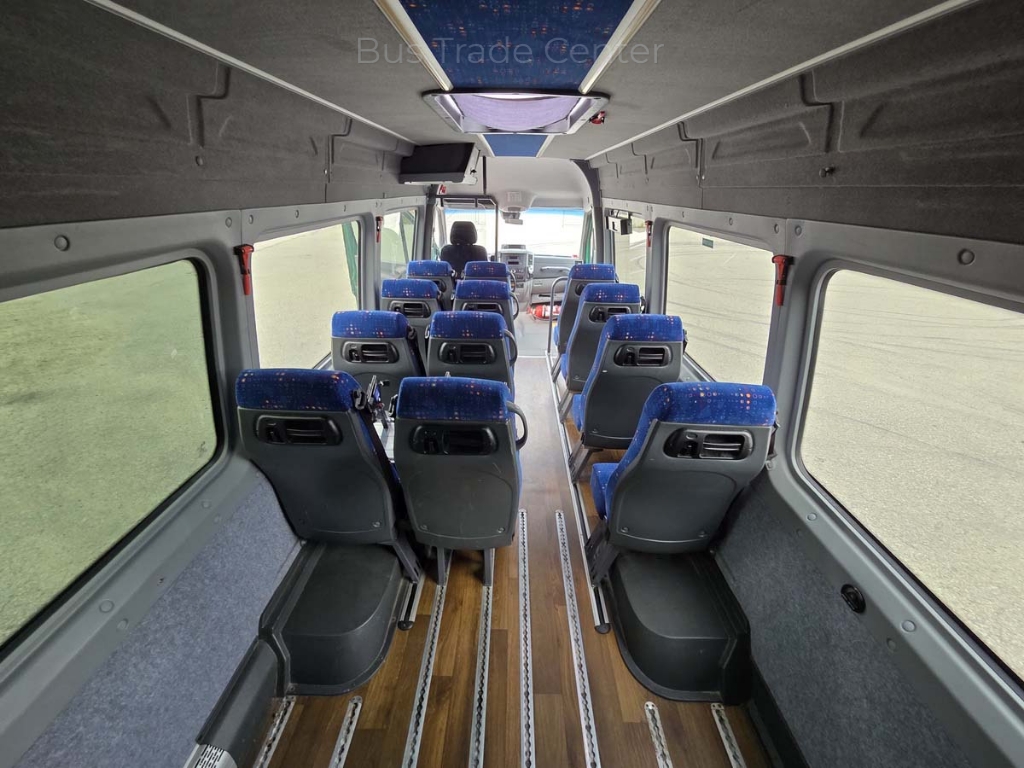 MERCEDES SPRINTER 516 CDI Automet // 7 pcs with lift