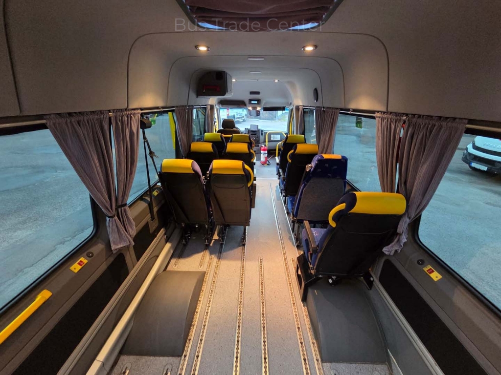 VOLKSWAGEN CRAFTER 50 SKÅP LR