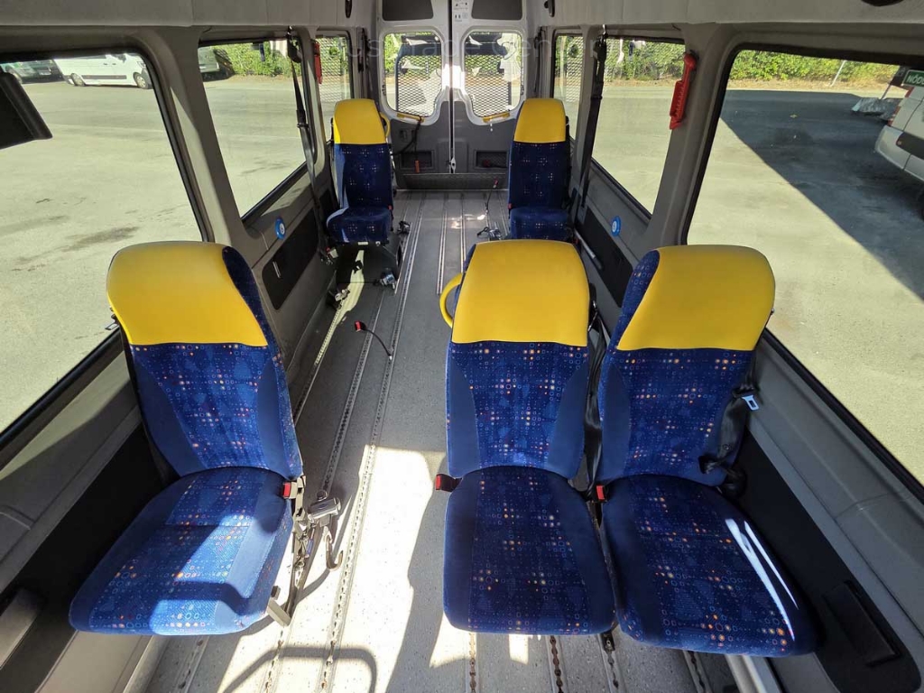 VOLKSWAGEN CRAFTER 50 SKÅP LR