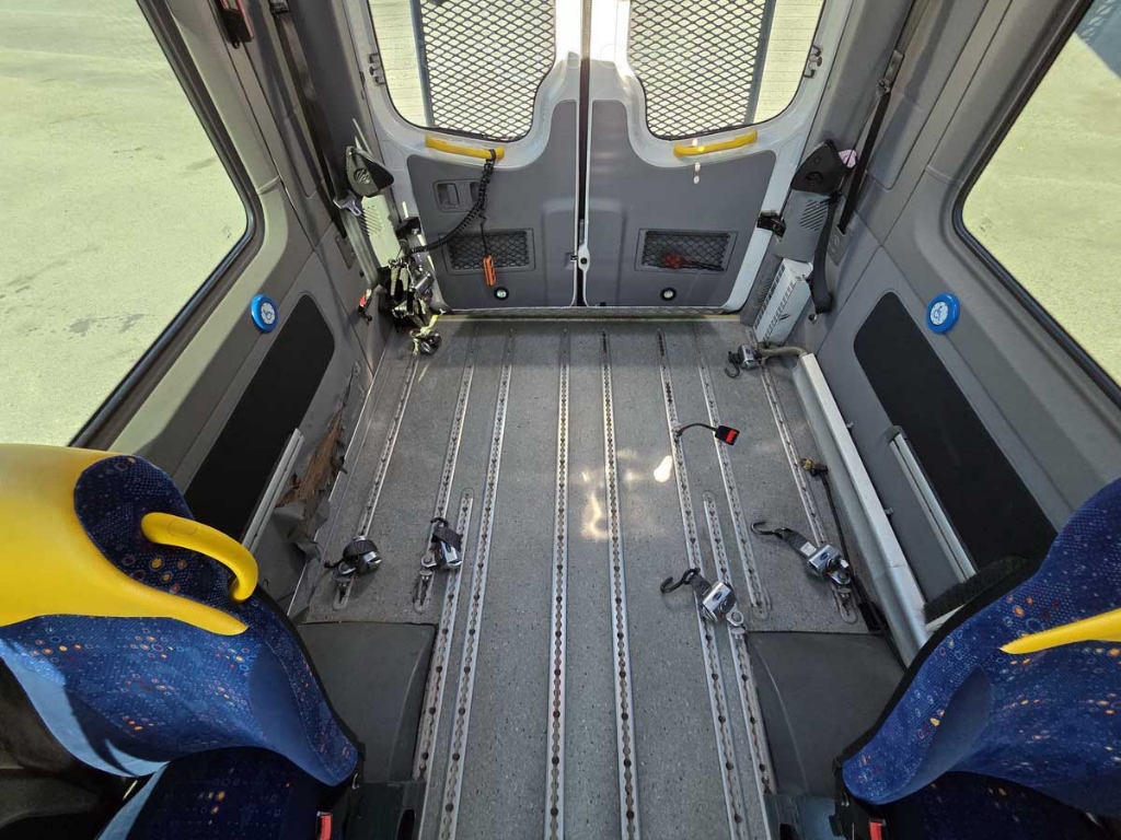 VOLKSWAGEN CRAFTER 50 SKÅP LR