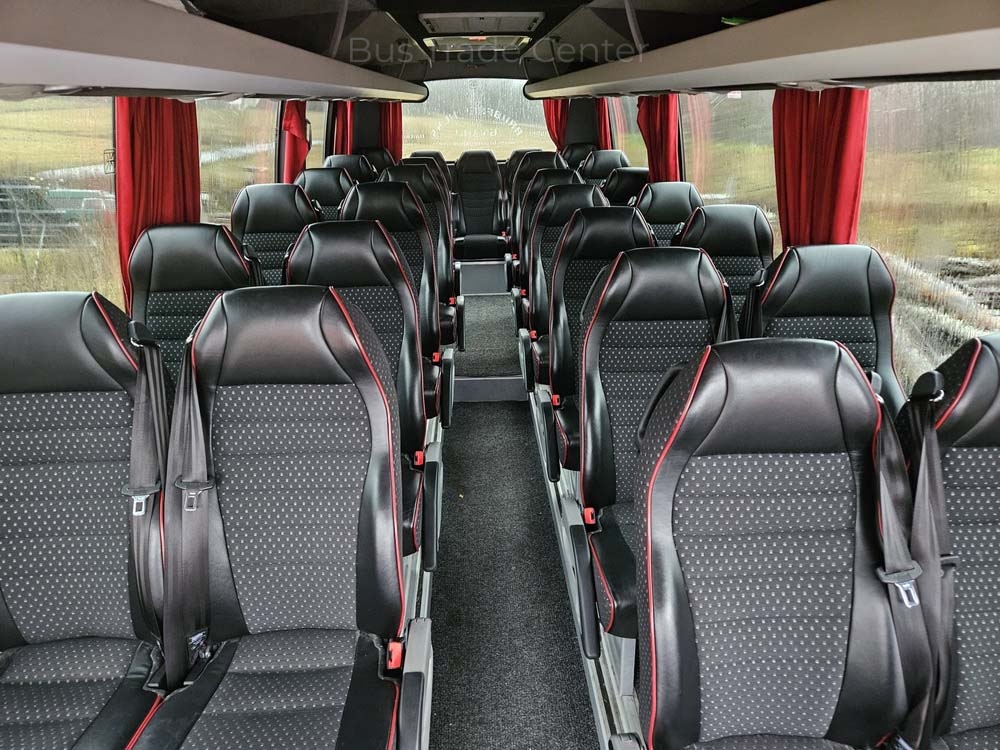 IVECO ROSERO FIRST 70C18