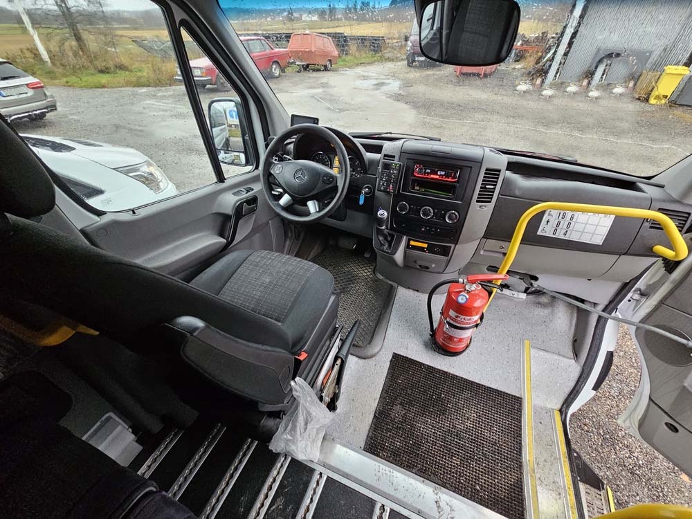 MERCEDES SPRINTER 519 CDI KAROSSERIVERKEN