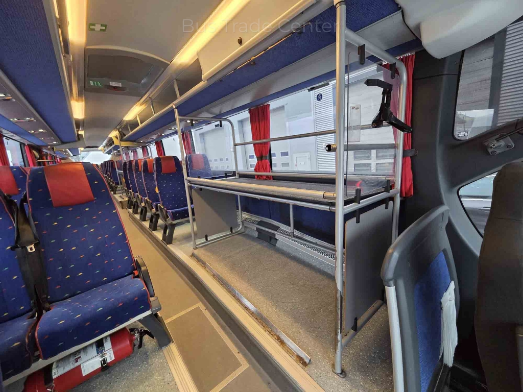 SCANIA OMNIEXPRESS 3AXL