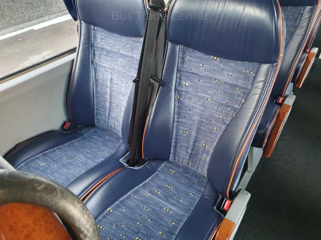 MAN LION´S COACH L B.2007.46.007