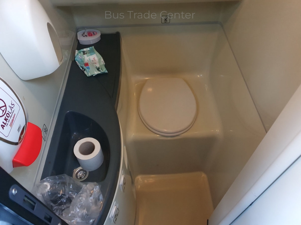 MAN LION´S COACH L B.2007.46.007