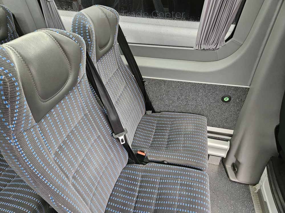 MERCEDES Sprinter 516CDI Universals