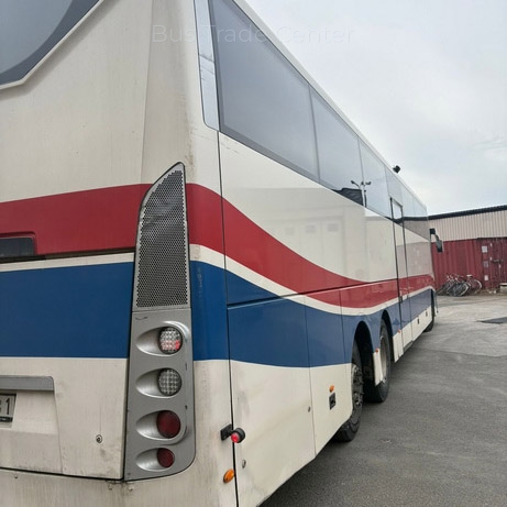 SCANIA OmniExpress 360 	LK 400 