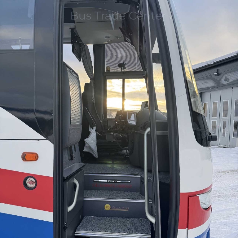 VOLVO 9700H NL B13R
