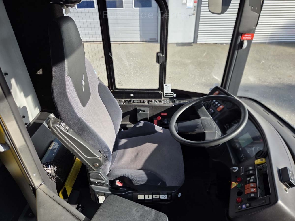 SOLARIS URBINO 12 LE DAF